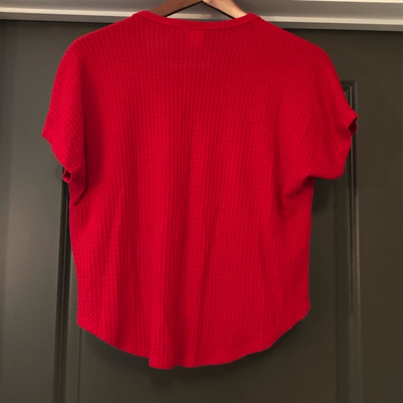 🌺 Live in the moment Red Women’s Shirt Size S - Picture 8 of 8